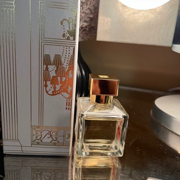 🛑SOLD🛑 Baccarat Rouge 540 EDP. Like New in box. 2.4 Oz - Picture 4 of 6